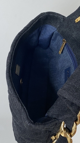 샤넬 플랩 백 블랙 데님