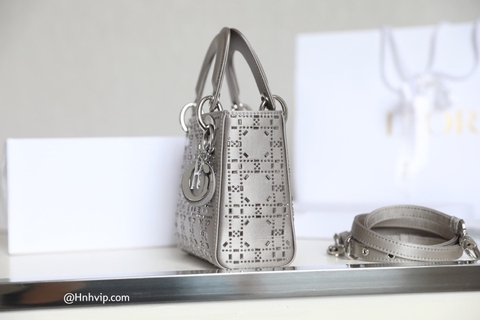 미니 LADY DIOR 백 그레이 스트라스 까나쥬 새틴