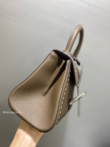 Delvaux Brillant Mini Surpiqué 그레인 송아지 가죽 그리 에투프