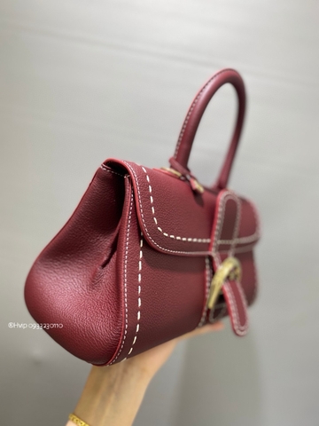 Delvaux Brillant PM Surpiqué 그레인 송아지 가죽 보르도