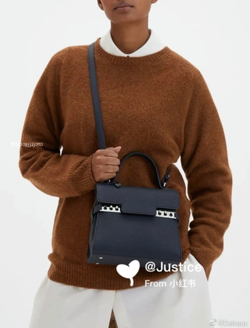 크리스피 카프 소재의 Delvaux Tempête PM AA0611AMF 블랙 PHW