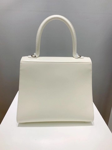 델보 뤼무르 MM 박스 카프 AA0661AAM 화이트