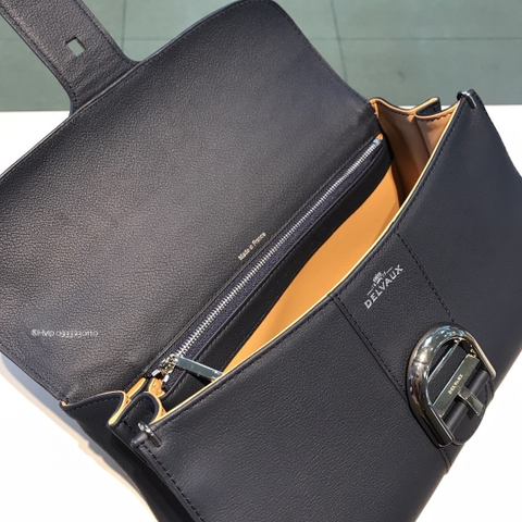 Delvaux Brillant MM 로데오 송아지 가죽 네이비 블(가로형)