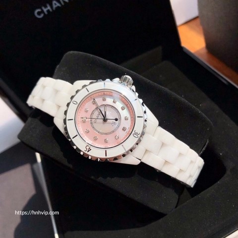 샤넬 J12 와치 33mm