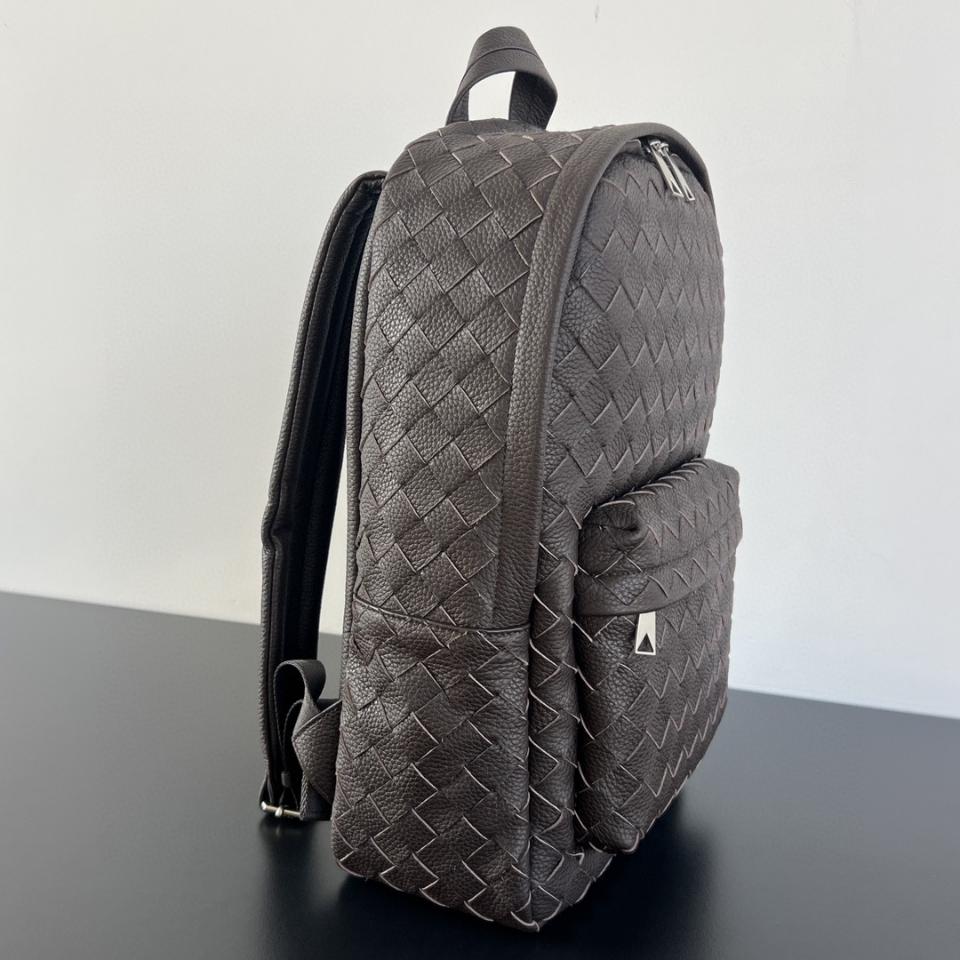 Bottega Veneta 인트레치아토 백팩 퐁당 833158 46x30x14cm