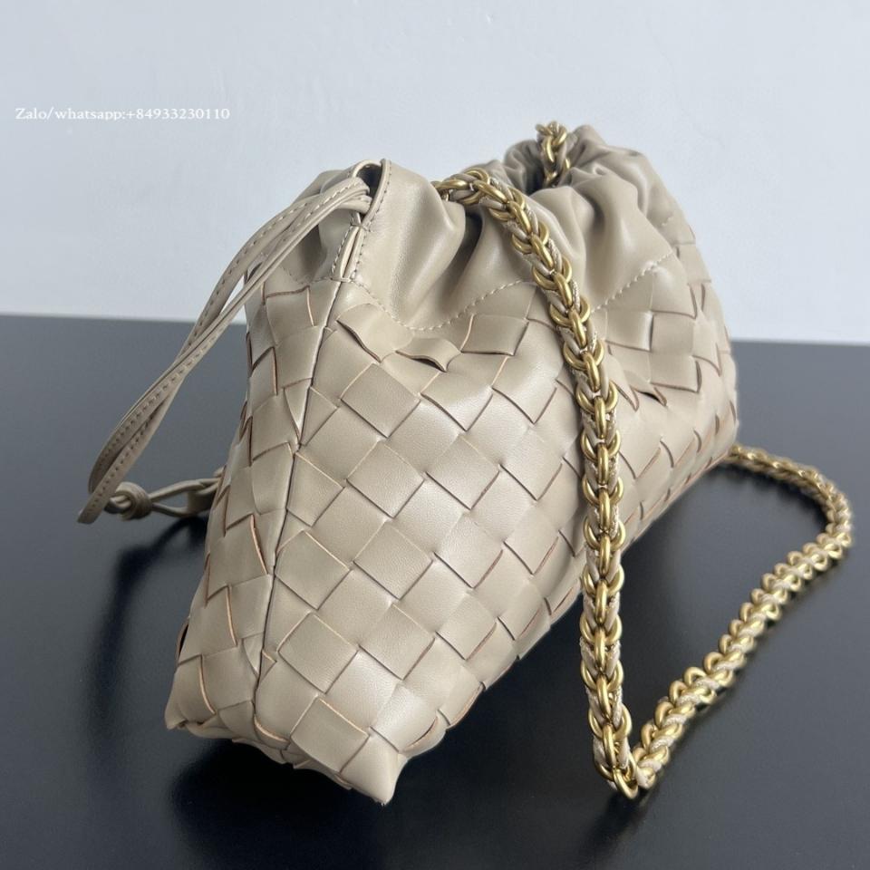 BOTTEGA VENETA 더스트백 노떼 베이지 839394 33x19x8CM