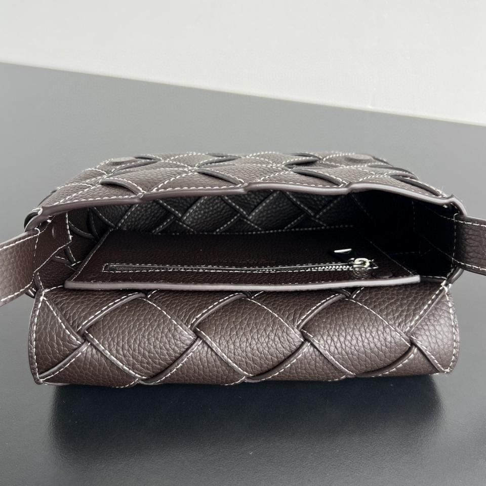 보테가베네타 디아고 다크 우드 795637 22.5x16.5x5.5cm