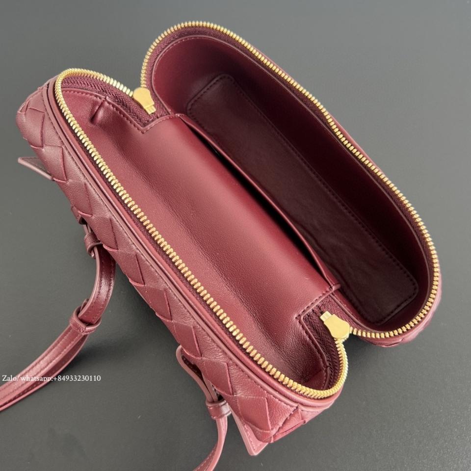 보테가 베네타 뱅뱅 바롤로 789109 23x13x6CM
