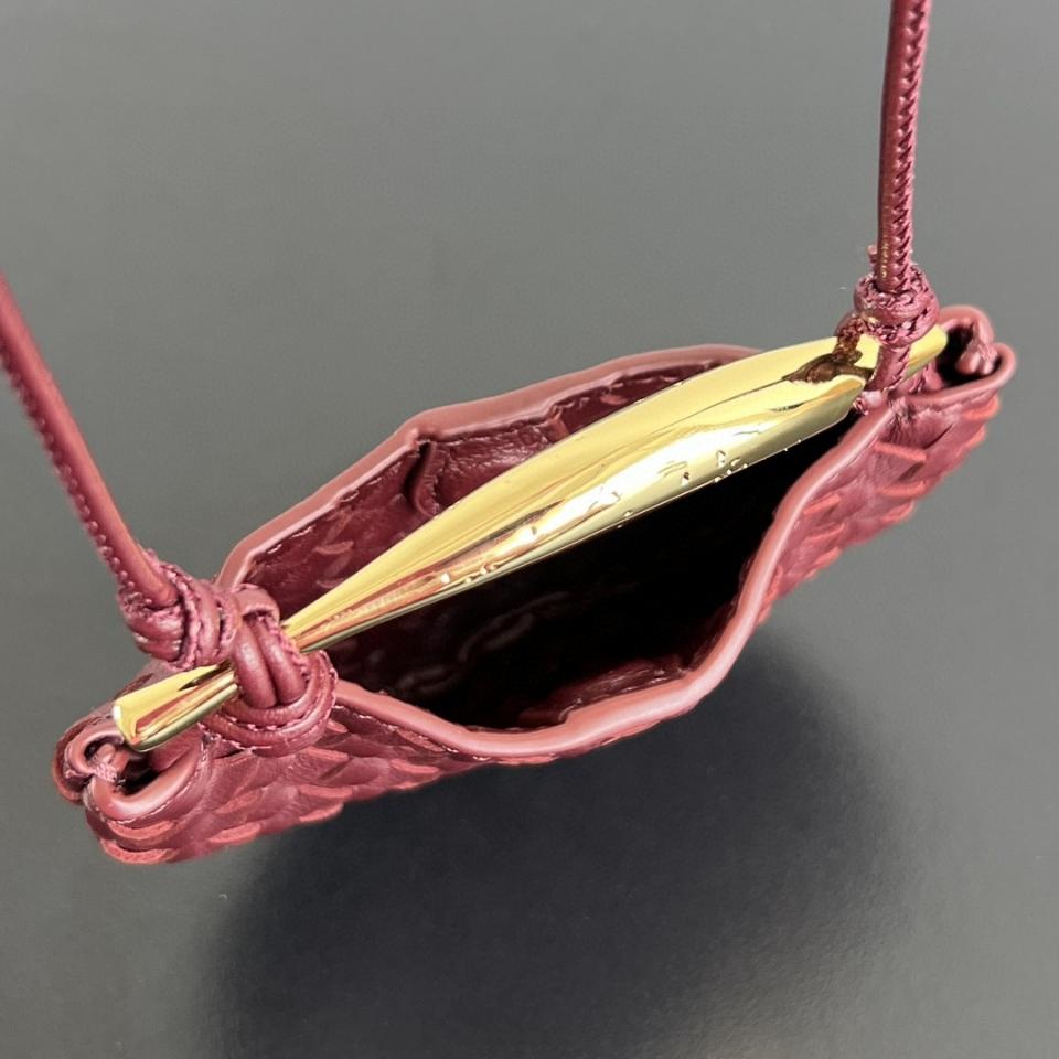 보테가 베네타 가방 참, 버건디 가죽, 836834, 10x7x1.5cm